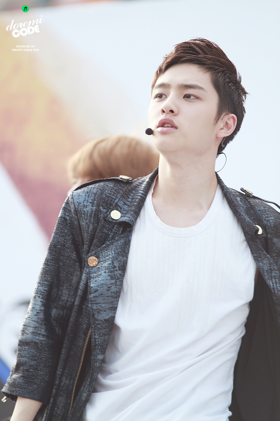 120707 D.O @ Yongsan Golden Bell 152DCF454FFAE1990C45EC