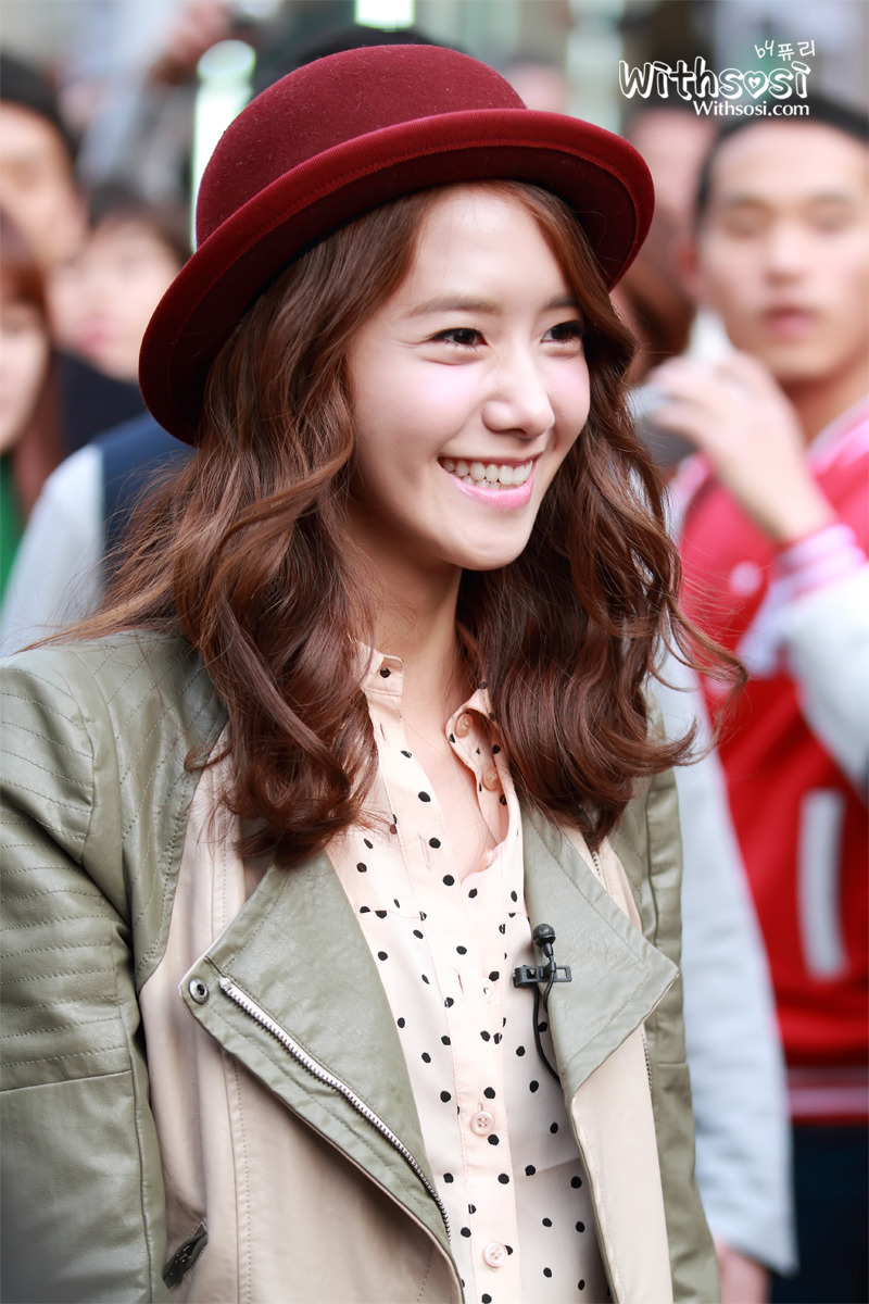 [OTHER][31-12-2011]YoonA tại trường quay của bộ phim " Love Rain " - Page 21 20656D3A4F7FD4DE22B740