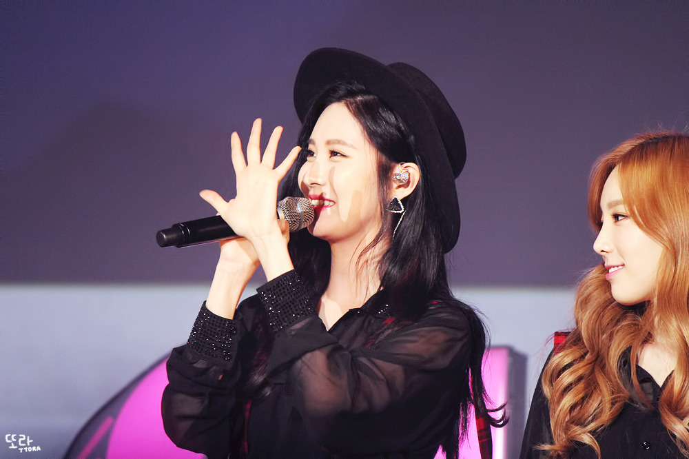 [PIC][11-11-2014]TaeTiSeo biểu diễn tại "Passion Concert 2014" ở Seoul Jamsil Gymnasium vào tối nay - Page 5 24699F415467380F1AEBF9