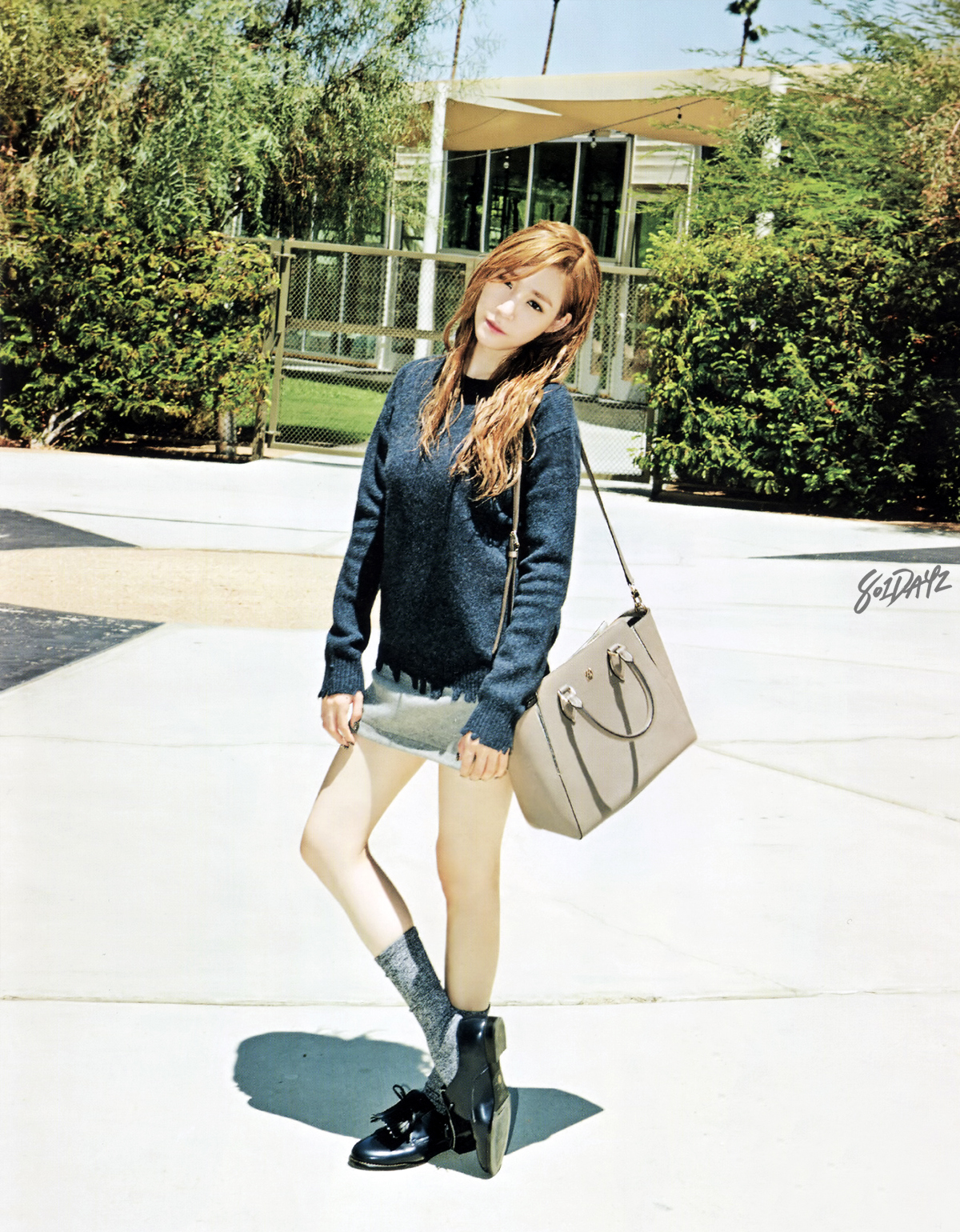 [PIC][20-09-2014]Tiffany xuất hiện trên ấn phẩm tháng 10 của tạp chí "VOGUE GIRL"  26754C3B541D0AFD11DB94