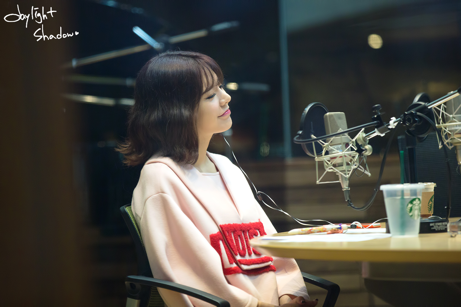 [OTHER][06-02-2015]Hình ảnh mới nhất từ DJ Sunny tại Radio MBC FM4U - "FM Date" - Page 31 2755D94A566DD0CC2CB572